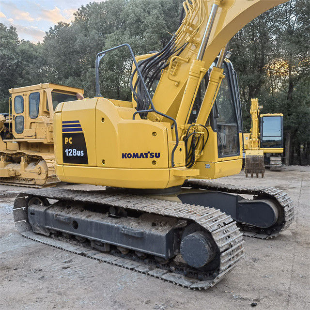 Use Komatsu pc128US crawler excavator from Japan in excellent condition ready for sale