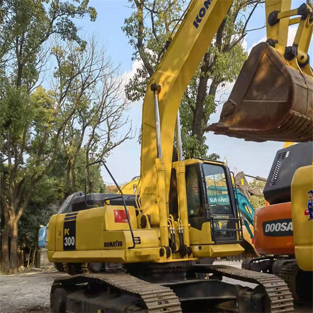 29 ton almost new Japan imported crawler excavator machine used refurbish Komatsu pc 300