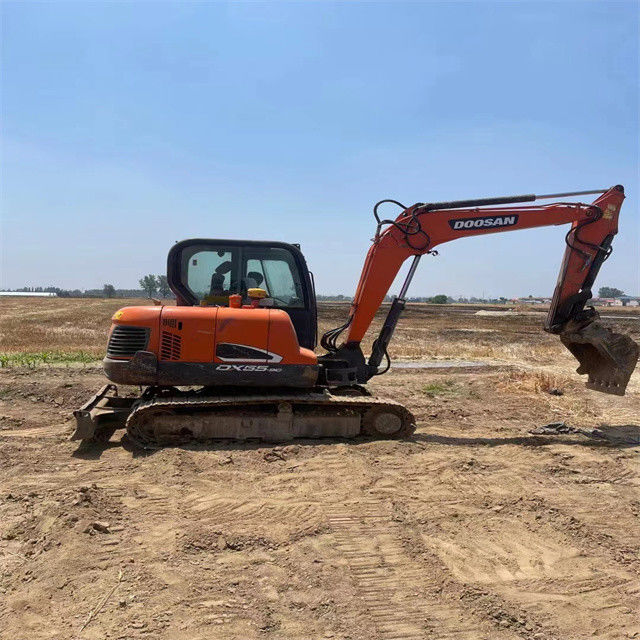 5.5 Ton Ready Used Excavator For Work And Experienced Used Korea Imported Doosan DX 55