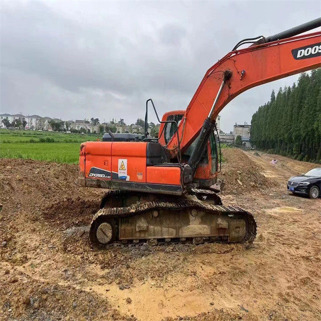 25 Ton Ready Used Excavator For Work And Experienced Used Korea Imported Doosan DX 260LC