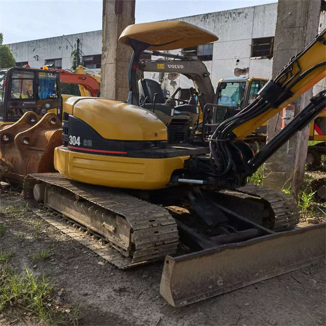 5 ton ready for work and experienced used Japan imported CAT 304 C CR in a good condition