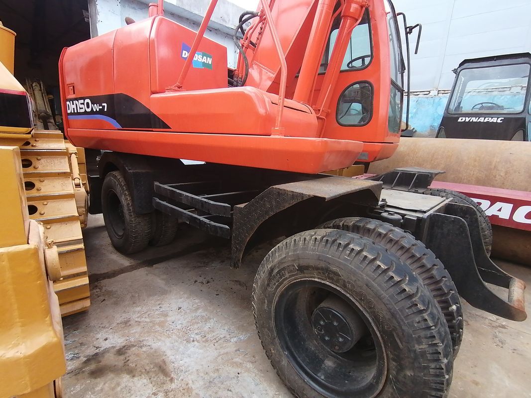 Ready for work and experienced used Korea Used excavator  DH150W-7 in a good condition
