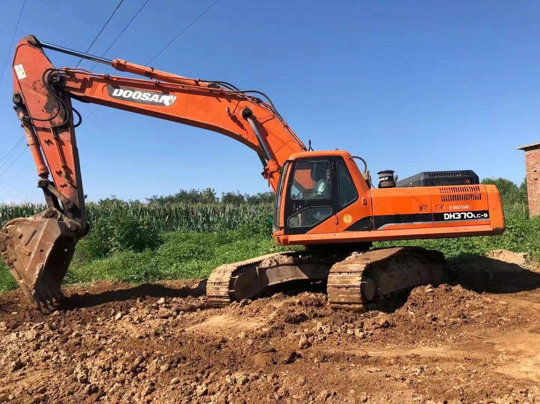 37 Ton Ready Used Excavator  For Work And Experienced Used Korea Imported DOOSAN DH370LC-9 In Good Condition