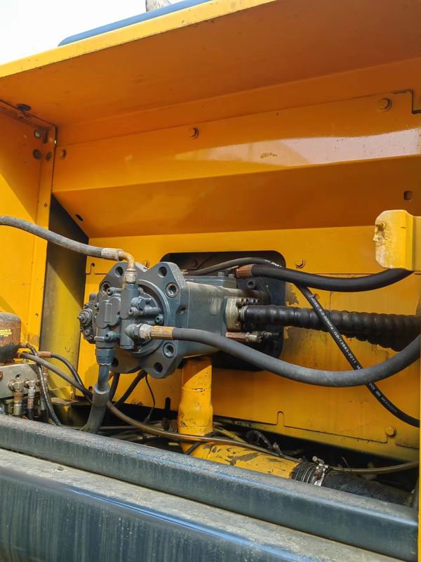 33 Ton Ready For Work And Experienced Used Korea Imported Hyundai DH330LC-9