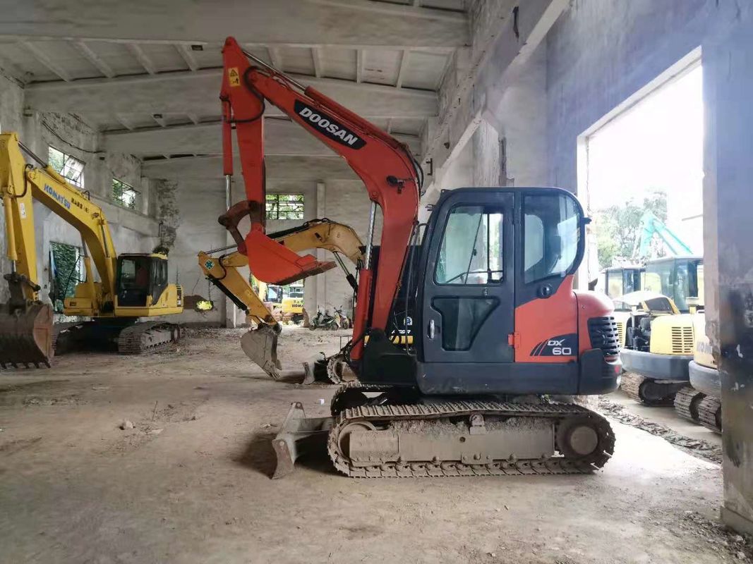 6 Ton Ready For Work And Experienced Used Korea Imported DOOSAN DX60 In A Good Condition