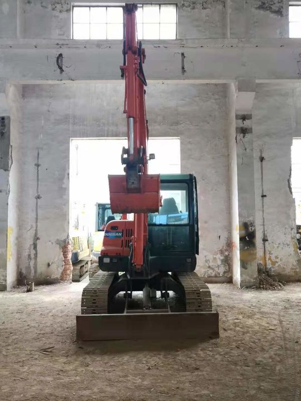 6 Ton Ready For Work And Experienced Used Korea Imported DOOSAN DX60 In A Good Condition