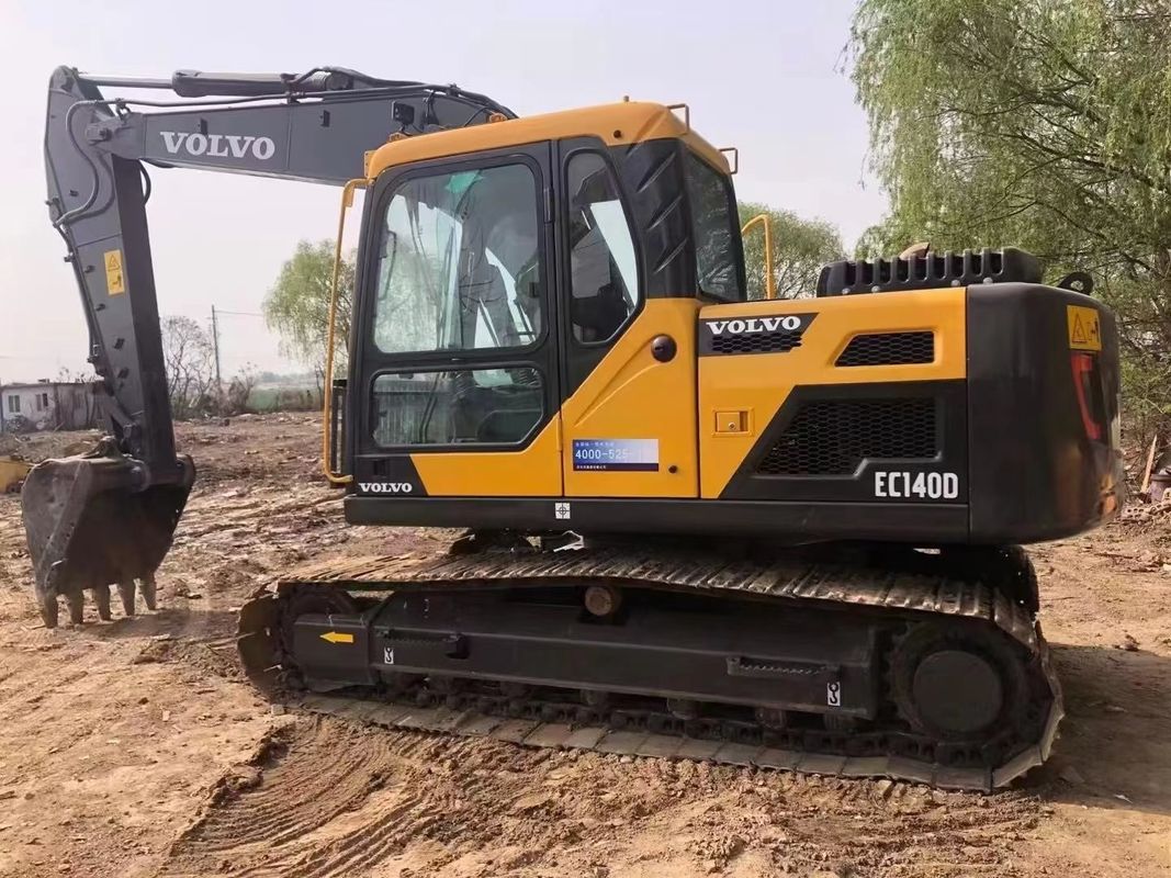 Sweden imported high quality Volvo EC140D crawler excavator machine used almost new 100%ready