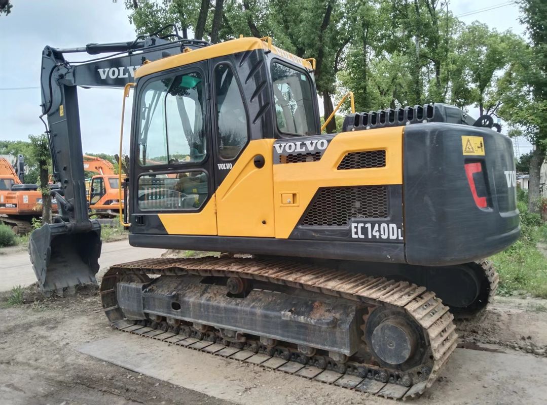 Sweden Imported High Quality Volvo EC140DL Crawler Excavator Machine Used Almost New 100% Ready