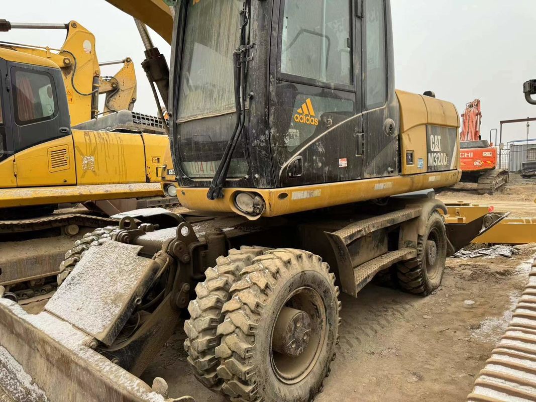 90% Caterpillar M317D2 Used Wheel excavator with high quality and best performance for sale