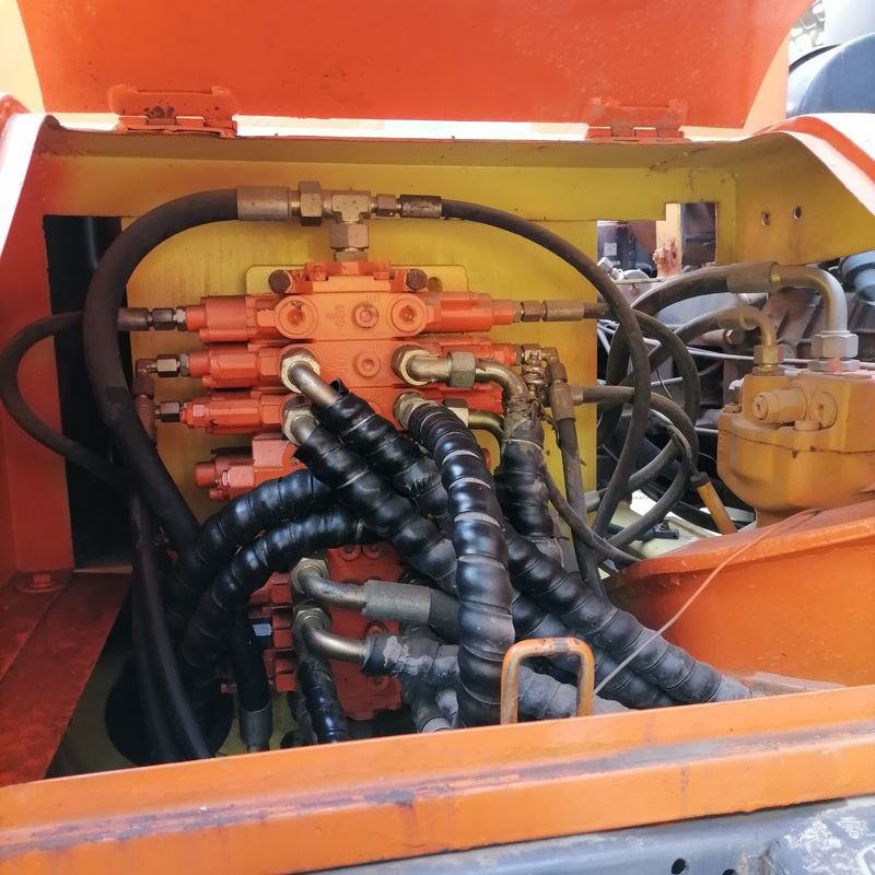 5 ton Korea imported 90% new Doosan DX 60W Used Wheel excavator with high quality and best performance for sale