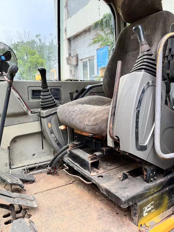 Used Hyundai R60 Bucket Capacity Max. 0.18 M3 5.6m Transport length