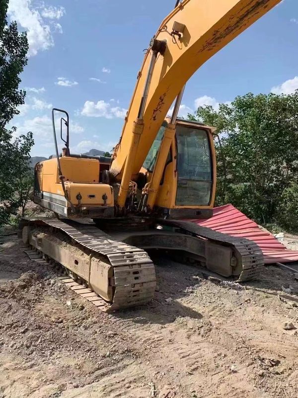 2000rpm Used Hyundai R215 Ready For Work And Experienced Korea Imported In A Good Condition