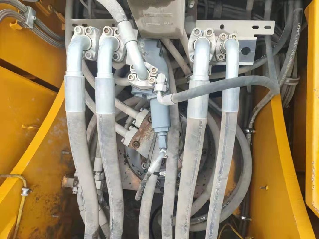 Used Liebherr R944 Ready For Work And Experienced German Imported In A Good Condition