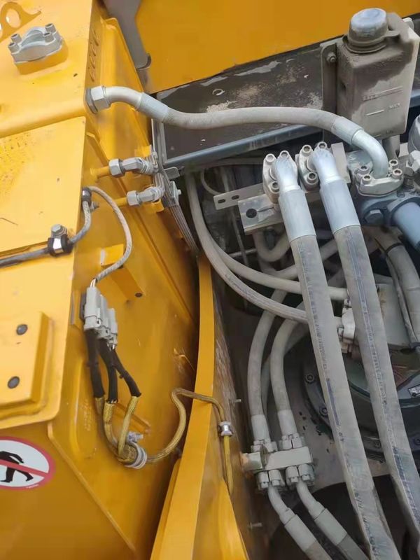 Used Liebherr R944 Ready For Work And Experienced German Imported In A Good Condition