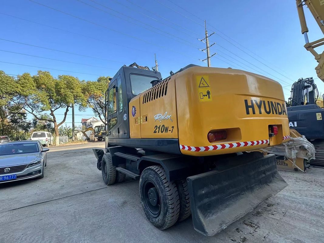 21.2 Ton Hyundai 210W-7 Used Wheel Excavator Bucket capacity 1.34m3