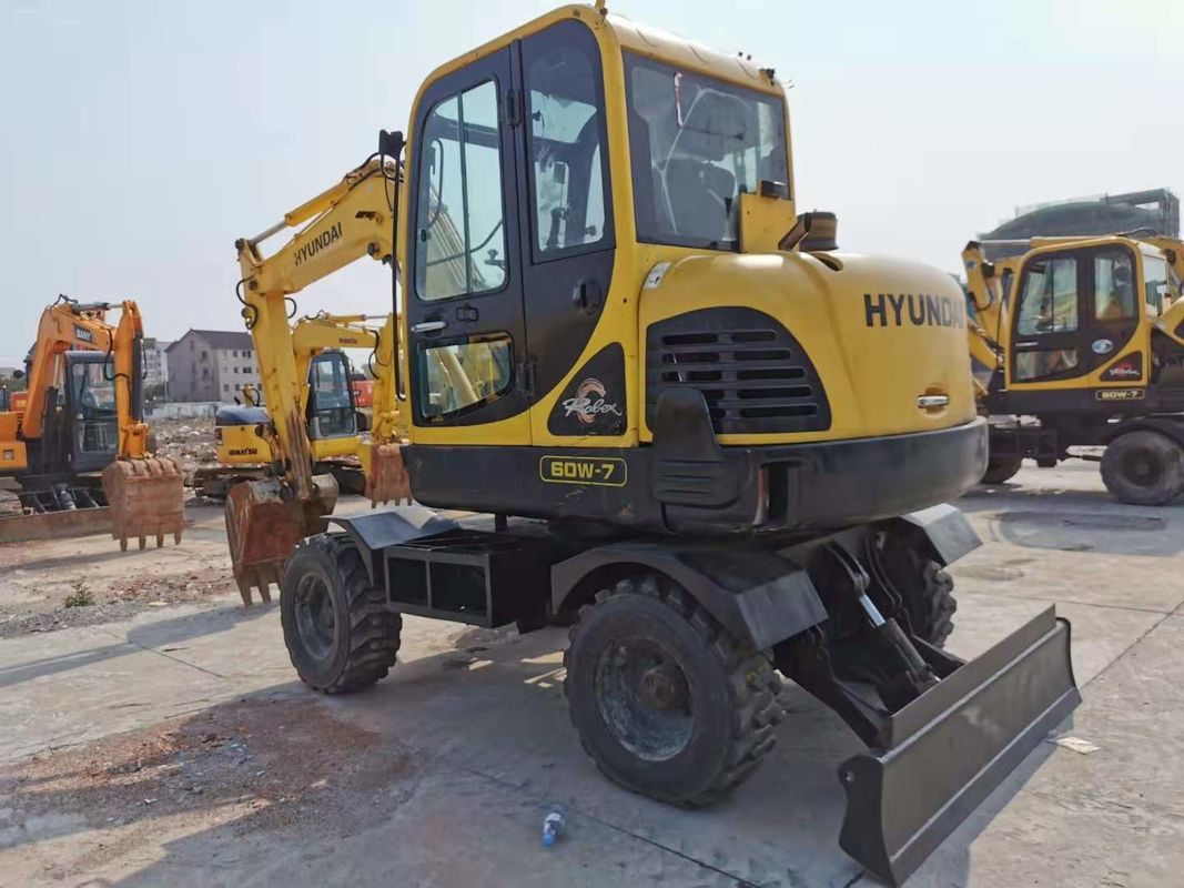 6 Ton Ready To Work Korea Imported Hyundai R60-7 Used Wheel Excavator