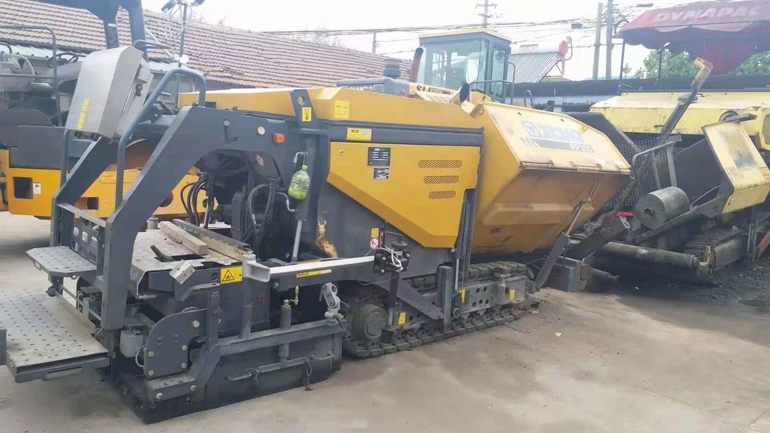 Small Crawler-type Asphalt Paver XCMG RP355 Original For Small-scale Engineering Projects
