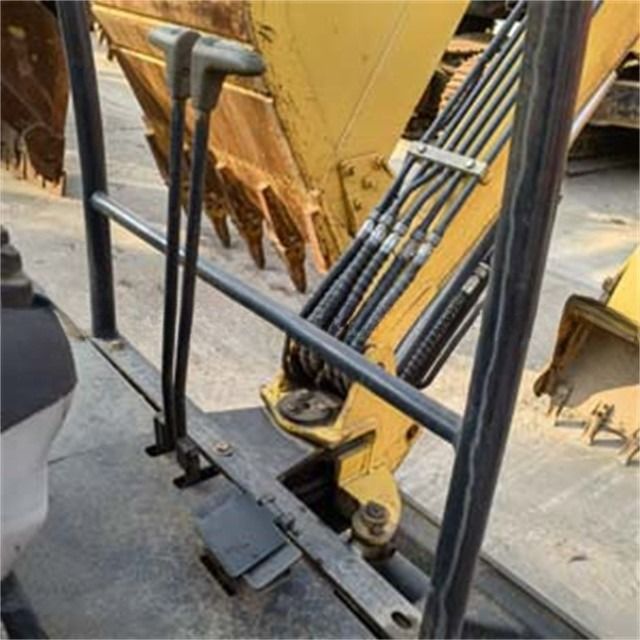 2 Tons Used Japan Komatsu PC 20 MR Crawler Excavator with Low Working Hours and Ideal