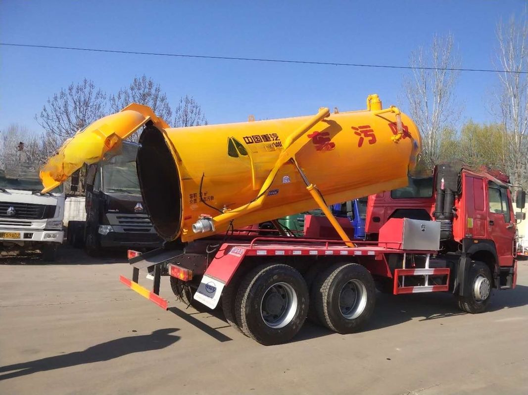 Euro 3 336hp Used Howo 6*4 Vacuum Truck 10 Cbm Sewage Suction Truck In Good Condition