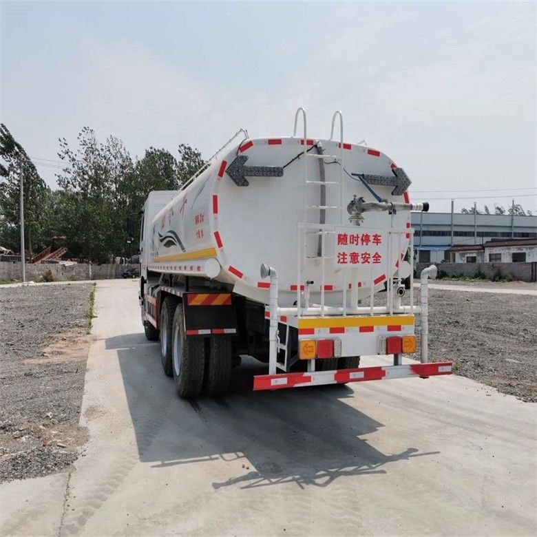 12000-15000L Storage Water Tank Truck Cleaning Machine with Japan Imported Isuzu Truck