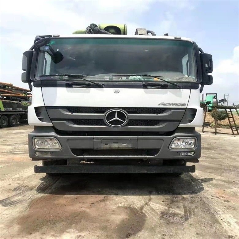 Used Zoomlion Concrete Pump Truck 37m 42m 48m 52m Assurance and Optimal Performance