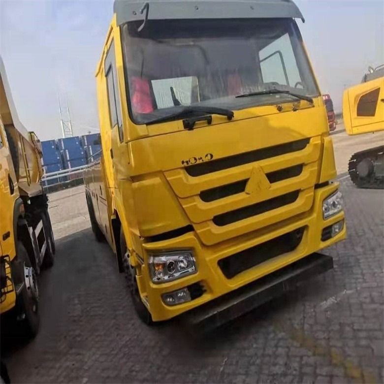 Lower Hours Used Howo 6*4 Wrecker Tow Truck 8*4 Tow Body With ISO9001 / CCC Certified