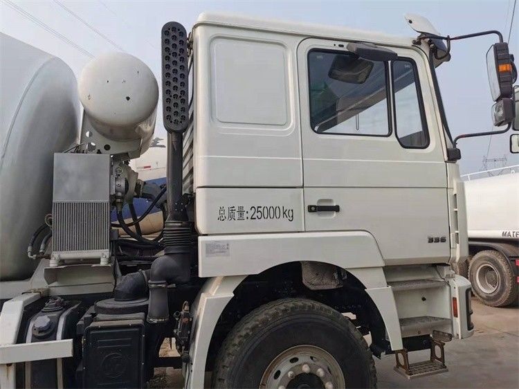 Second Hand Shacman F3000 Concrete Cement Mixer Truck With 20r/min Mixing Drum Speed