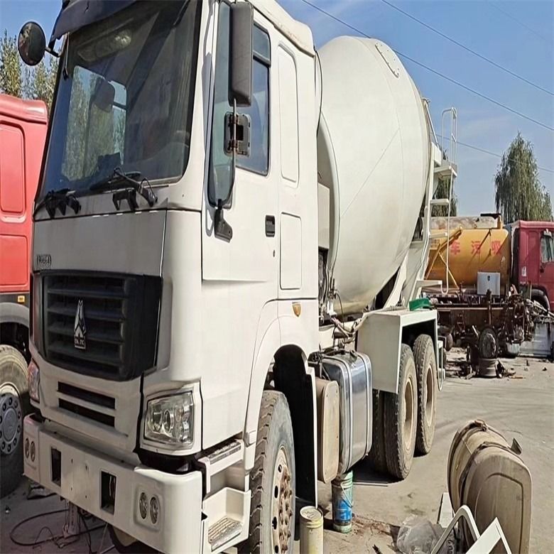 7M³/H Productivity Used HOWO Concrete Mixer Truck 6*4 371HP 375HP in Good Condition