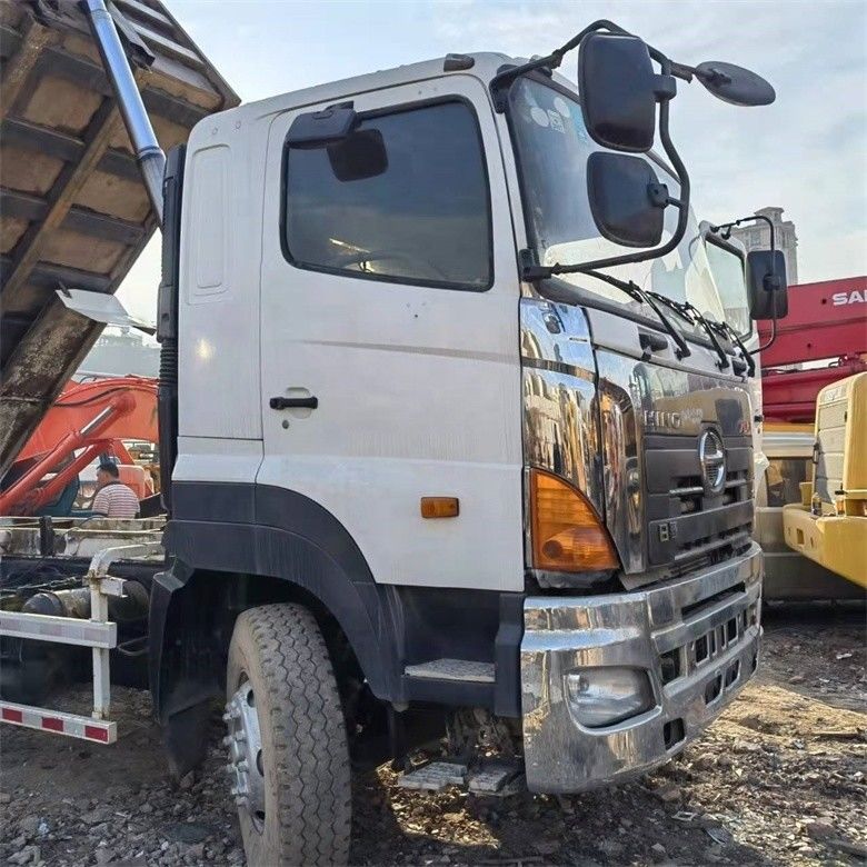 Multimedia System Used HINO 6*4 Heavy Duty 700 Dump Truck for Heavy Construction