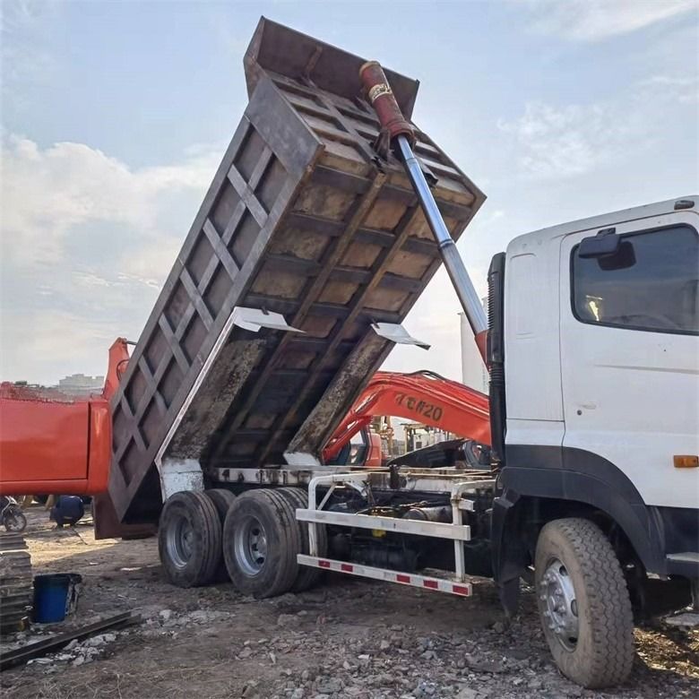Multimedia System Used HINO 6*4 Heavy Duty 700 Dump Truck for Heavy Construction