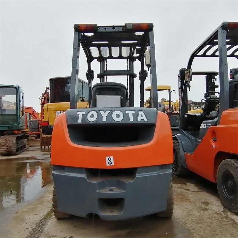Multifunctional 3 Ton Japan Imported Used Toyota Forklift Ready In Low Working Hours