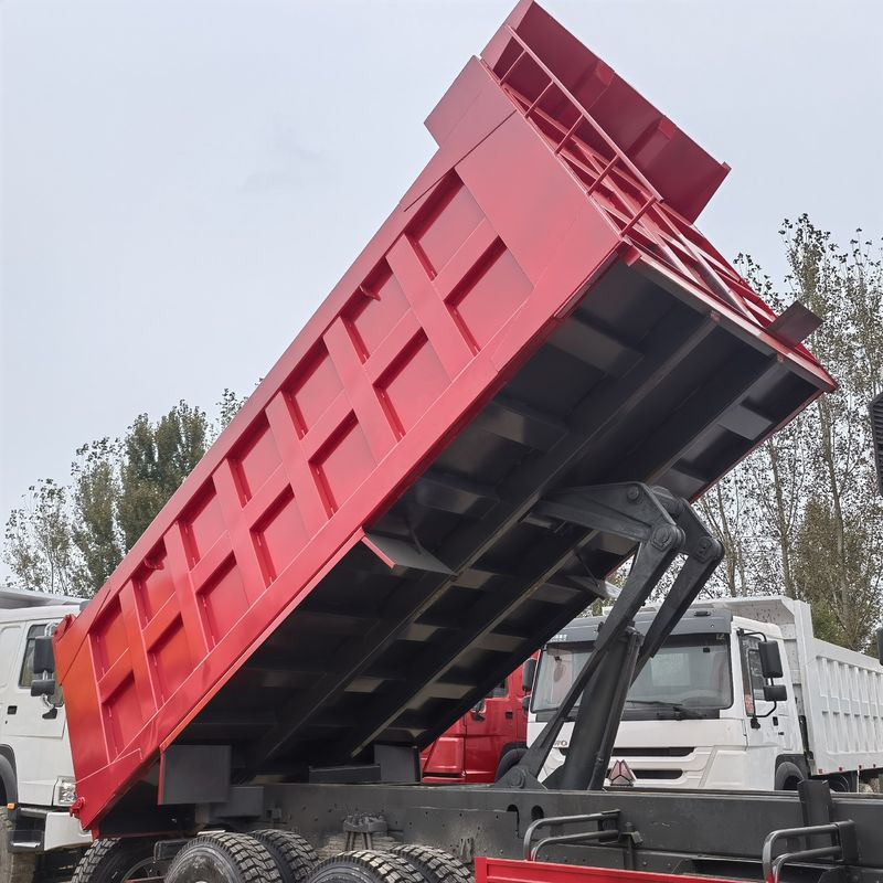 Second Hand 371hp Dump Truck Used Howo 6x4 Tipper Truck with Multimedia System 10 Wheel