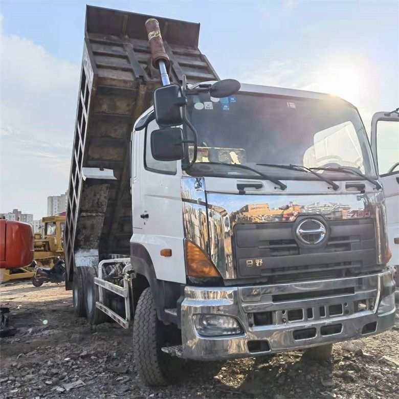 Second-hand Japan Hino Used Dump Trucks With YUCHAI Engine In Working Hours 2020