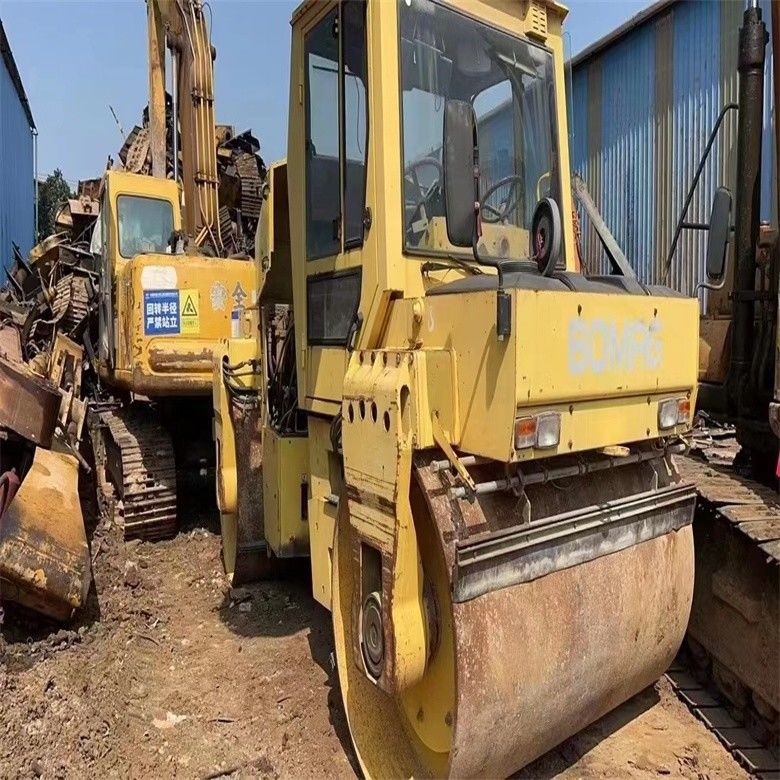10 T Operating Weight Used BOMAG BW 202 AHD-2 Road Roller And Performance Guaranteed