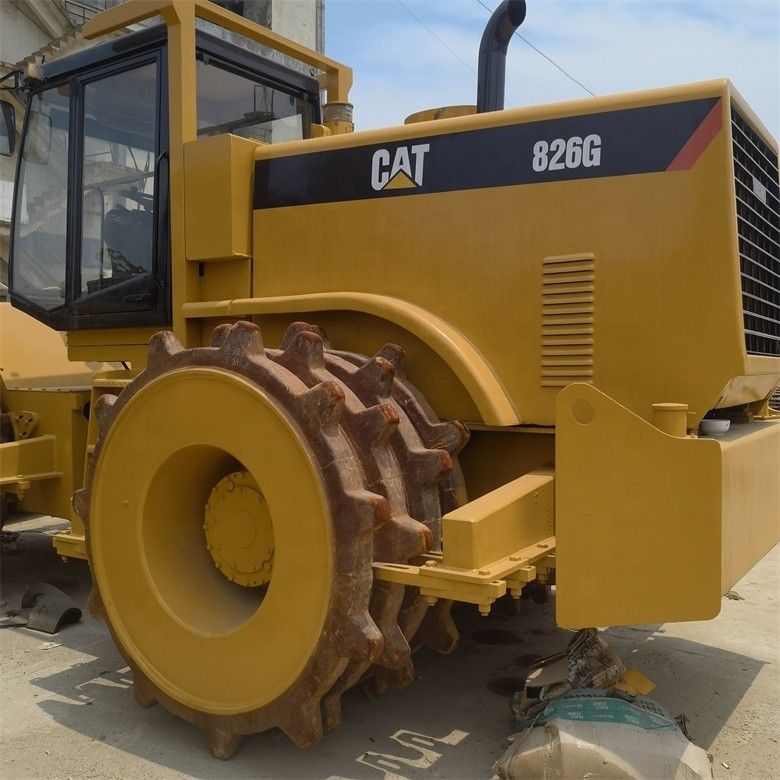 35 Ton Used Caterpillar Cat 826G Compactor in Excellent Condition Original Color Japan