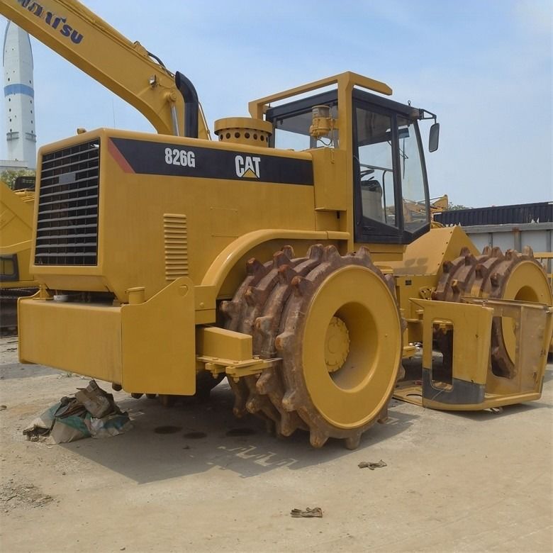 35 Ton Used Caterpillar Cat 826G Compactor in Excellent Condition Original Color Japan