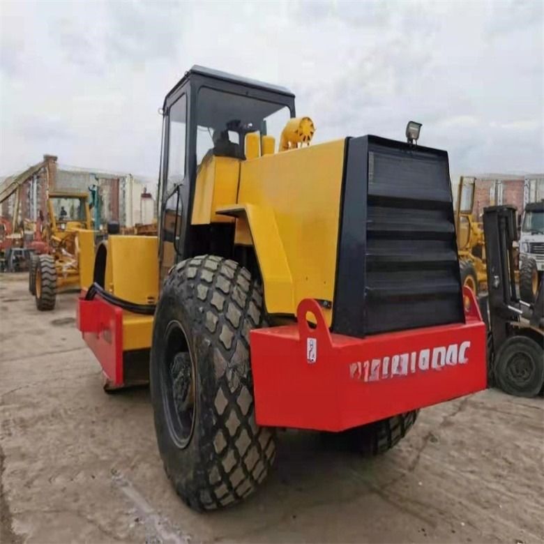Low Hours Japan Made Dynapac CA30D Road Roller for Construction Works Good Condition