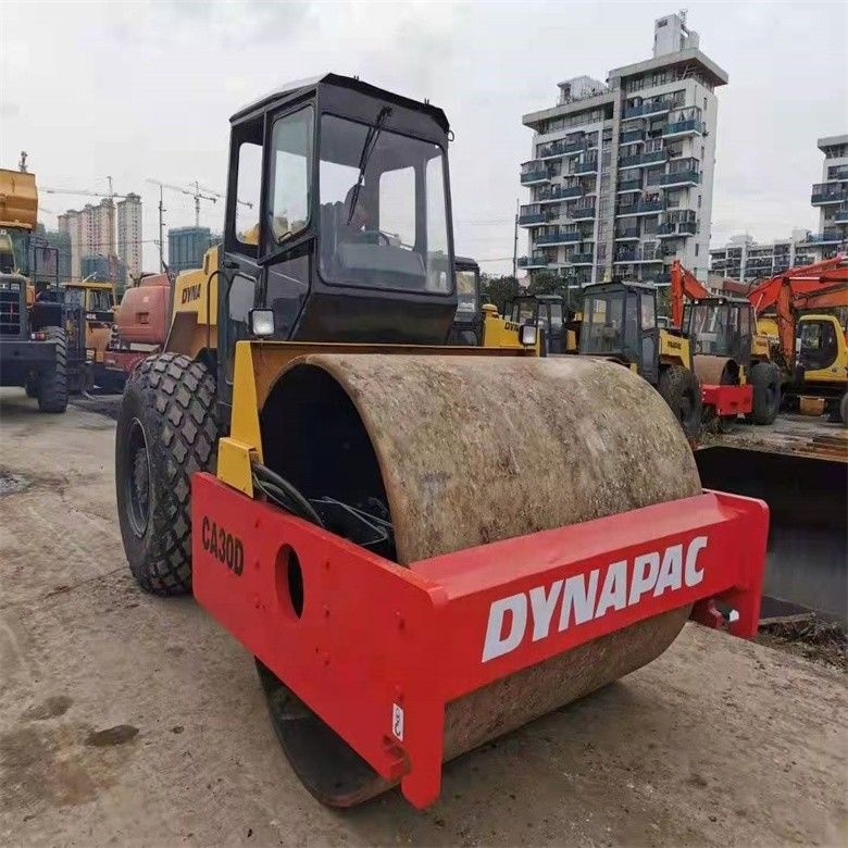 Low Hours Japan Made Dynapac CA30D Road Roller for Construction Works Good Condition