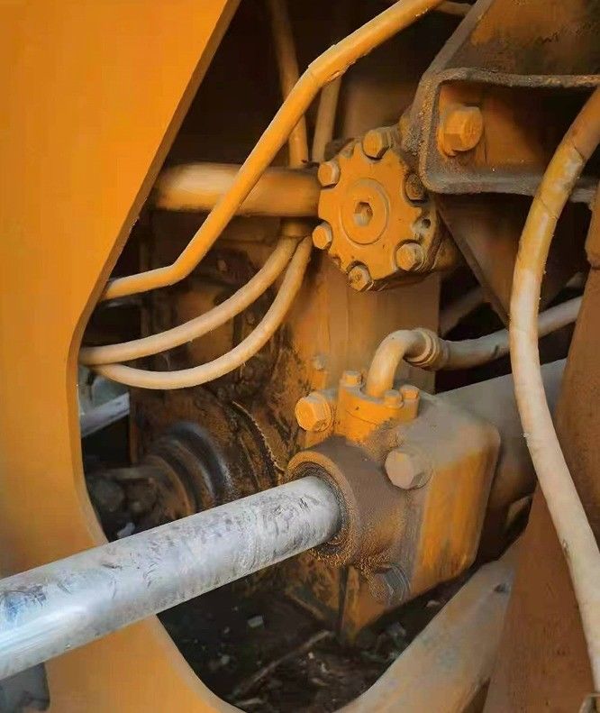 High Power Japan Secondhand Cat 966D Loader in Good Condition for Heavy-load Work
