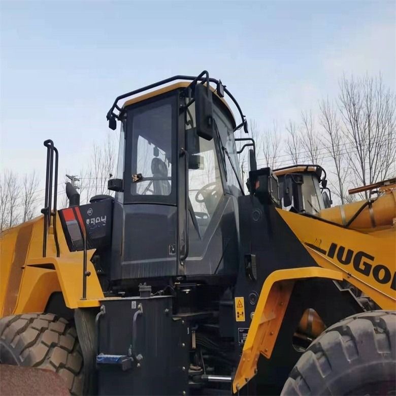 LIUGONG 870H 7 Tons Wheel Loader with Low Working Hours and Original Hydraulic Pump