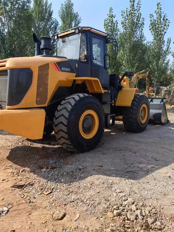 Liugong 856H 5 Ton Wheel Loader 6 Cylinders 1.8-5.6 m3 Bucket Capacity for 1 Year