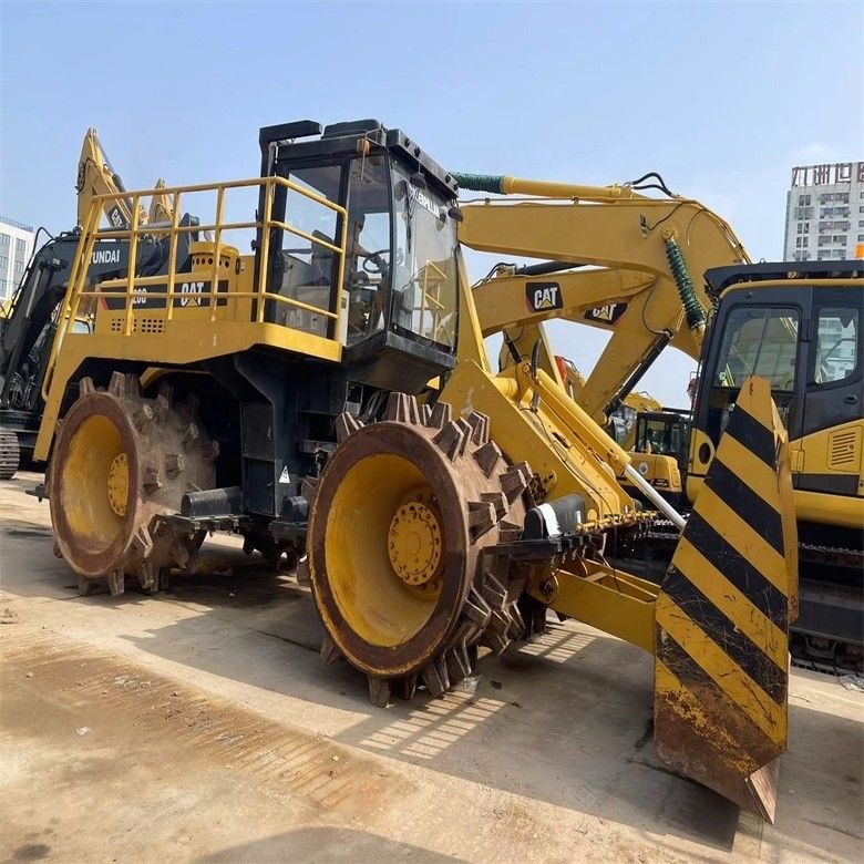 Japan Made CAT 826G Compact CAT Original With 3406 DITA Engine In Low Working Hours