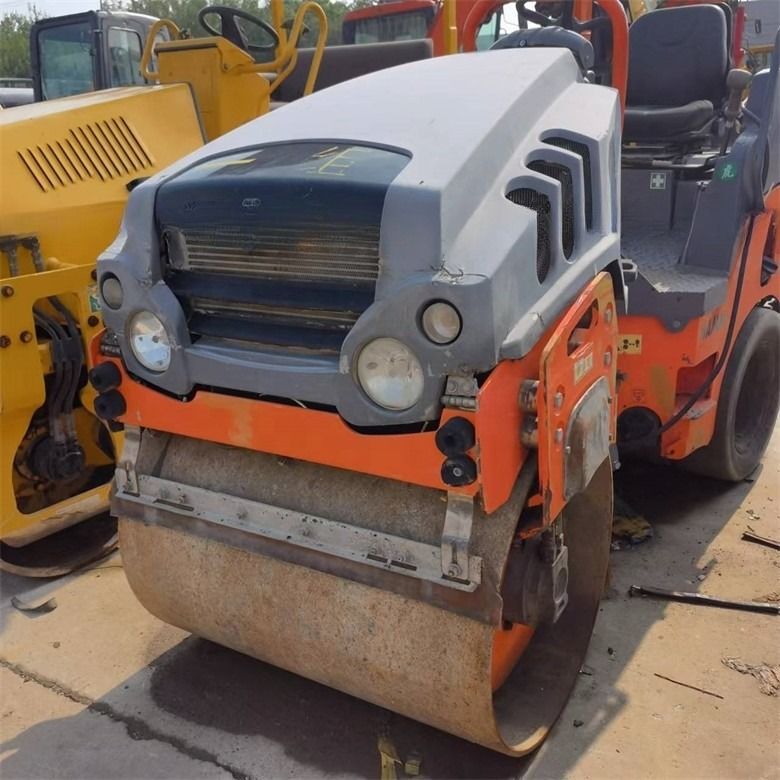 2.5 Ton Used Hamm Roller Compactor HD35VT In Original Color With Exciting Force Of 28KN