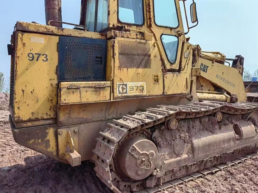 Japan Used Wheel Loader For Smooth And Moving Type Operations CAT 973