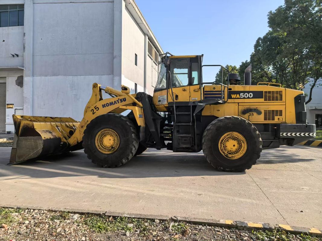 Used Komatsu WA500-6 Wheel Loader Heavy-Duty Front Loader Exported from China