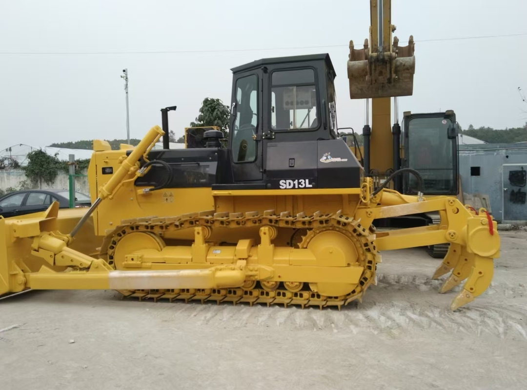Used Shantui SD13L Wetland Bulldozer For Exporter Transport Length 4.492 M